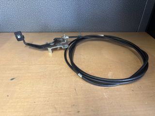 bontott SUZUKI SWIFT IV Tankajtó Nyitó Bowden