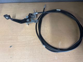 bontott SUZUKI SWIFT IV Tankajtó Nyitó Bowden