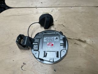 bontott SUZUKI SWIFT IV Tankajtó