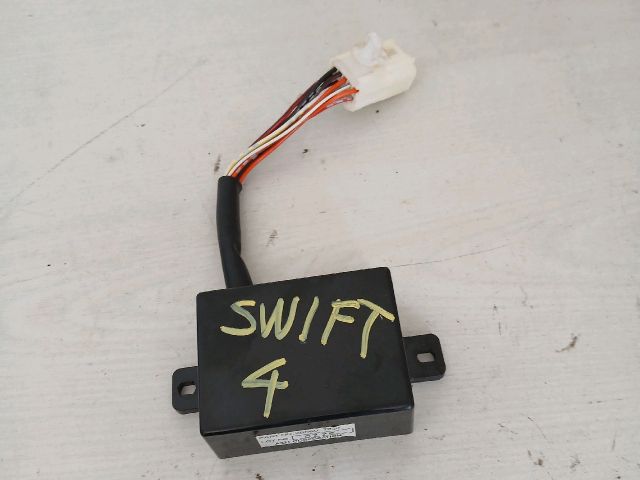bontott SUZUKI SWIFT IV Tolatóradar Elektronika