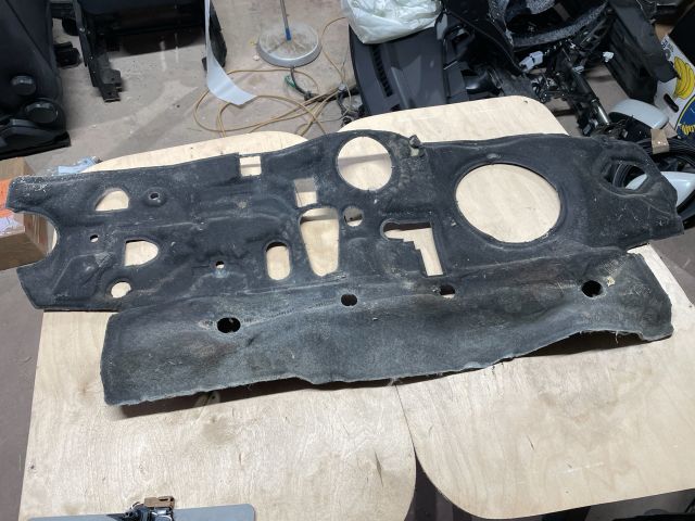 bontott SUZUKI SWIFT IV Tűzfal Szigetelés