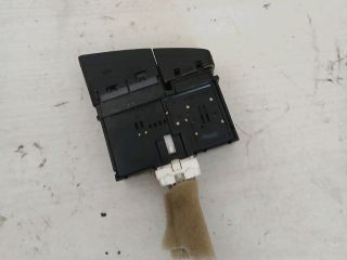 bontott SUZUKI SWIFT IV Vészvillogó Kapcsoló