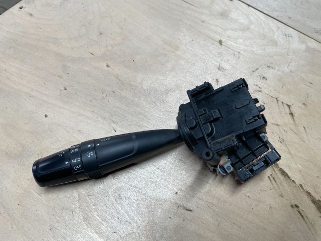 bontott SUZUKI SWIFT IV Világítás Kapcsoló