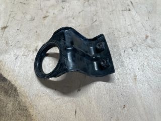 bontott SUZUKI SWIFT IV Vízhűtő Radiátor Tartó