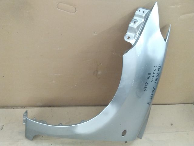 bontott SUZUKI SWIFT V Bal első Sárvédő