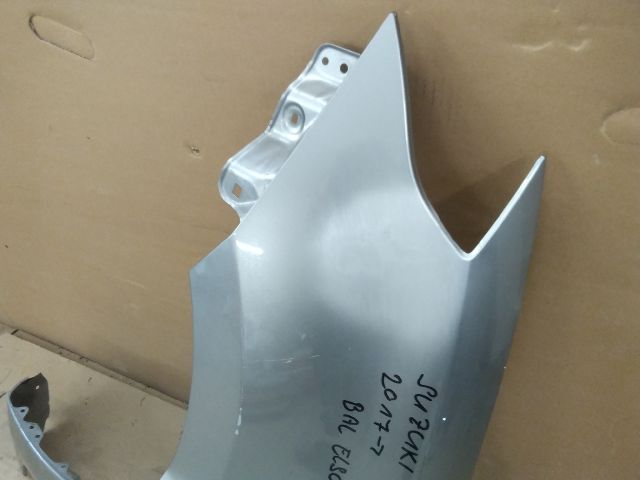 bontott SUZUKI SWIFT V Bal első Sárvédő