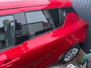 bontott SUZUKI SWIFT V Bal Hátsó Lámpa