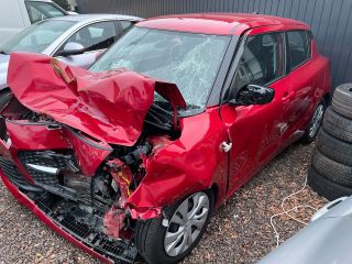 bontott SUZUKI SWIFT V Bal Hátsó Lámpa