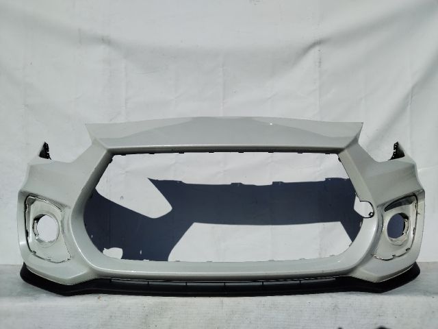 bontott SUZUKI SWIFT V Első Lökhárító (Üresen)