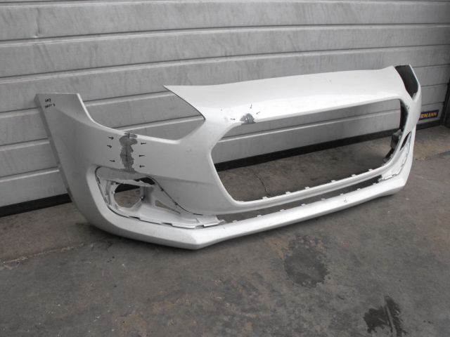 bontott SUZUKI SWIFT V Első Lökhárító (Üresen)