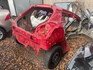 bontott SUZUKI SWIFT V Hátsó Karosszéria Csomag