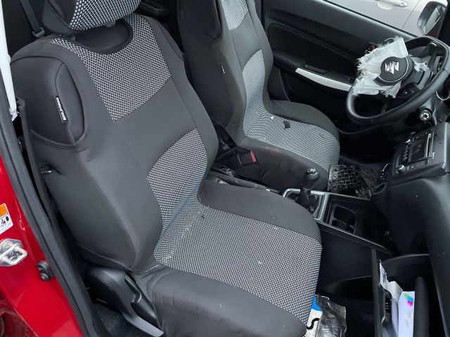 bontott SUZUKI SWIFT V Hátsó Ülés Szett
