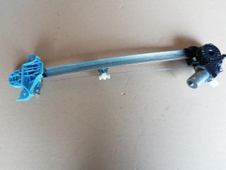 bontott SUZUKI SWIFT V Jobb első Ablakemelő Szerkezet (Elektromos)