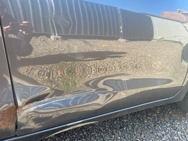 bontott SUZUKI SWIFT V Jobb első Ajtó (Üres lemez)