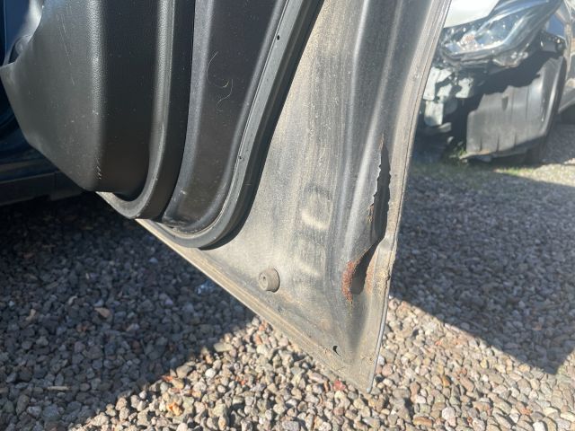 bontott SUZUKI SWIFT V Jobb első Ajtó (Üres lemez)