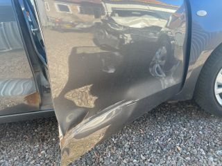 bontott SUZUKI SWIFT V Jobb első Ajtó (Üres lemez)