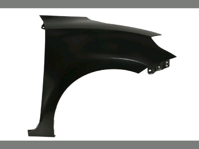 bontott SUZUKI SWIFT V Jobb első Sárvédő