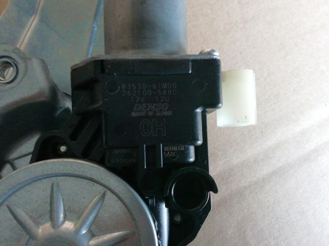 bontott SUZUKI SWIFT V Jobb hátsó Ablakemelő Szerkezet (Elektromos)