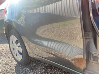 bontott SUZUKI SWIFT V Jobb hátsó Ajtó (Üres lemez)