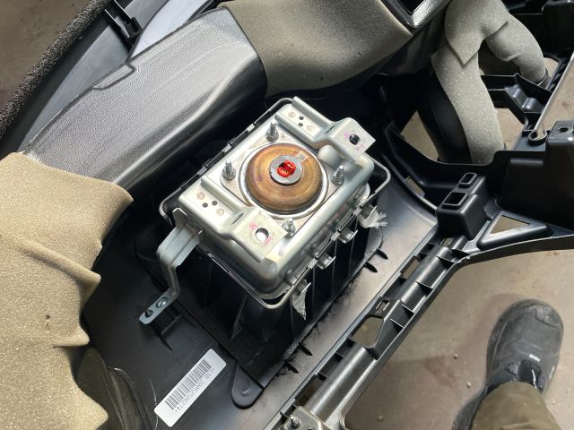 bontott SUZUKI SWIFT V Műszerfal Héj