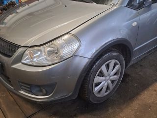 bontott SUZUKI SX4 Bal első Féknyereg Munkahengerrel