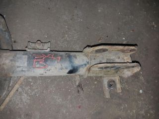 bontott SUZUKI SX4 Bal első Lengéscsillapító