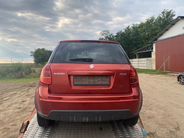 bontott SUZUKI SX4 Bal hátsó Fékdob