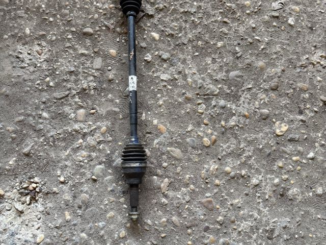 bontott SUZUKI SX4 Bal hátsó Féltengely