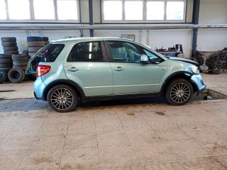 bontott SUZUKI SX4 Billenésgátló Bak