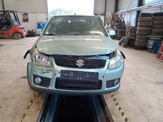 bontott SUZUKI SX4 Biztosítéktábla Motortér