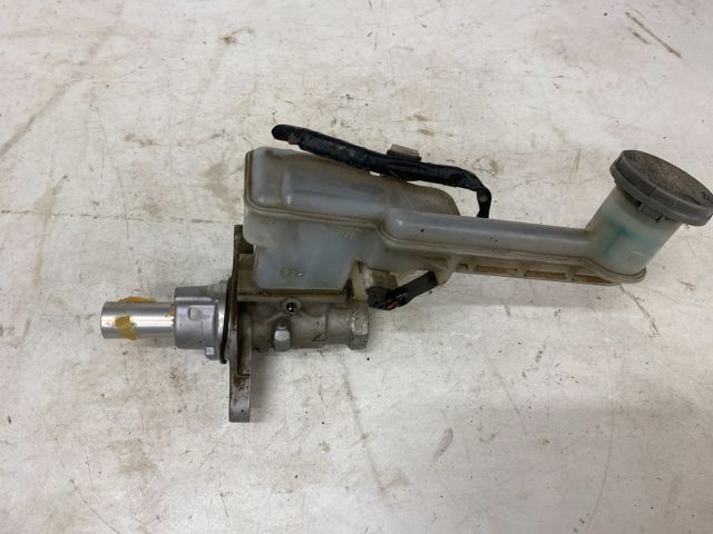 bontott SUZUKI SX4 Főfékhenger