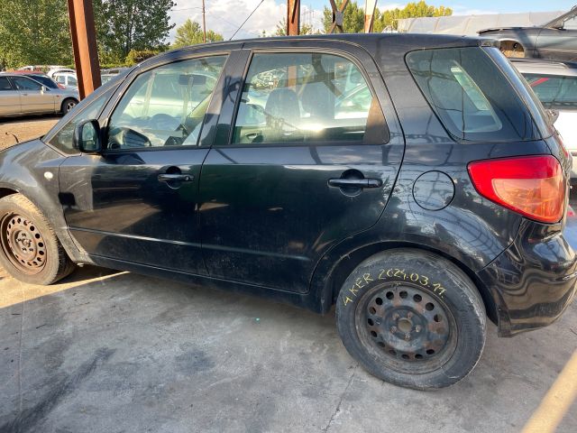 bontott SUZUKI SX4 Fojtószelep (Mechanikus)