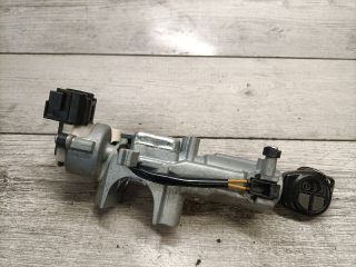 bontott SUZUKI SX4 Gyújtáskapcsoló