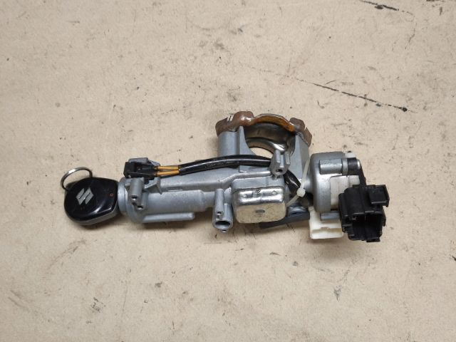 bontott SUZUKI SX4 Gyújtáskapcsoló