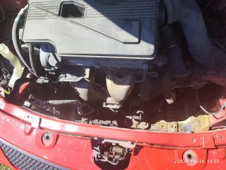 bontott SUZUKI SX4 Jobb első Féknyereg Munkahengerrel