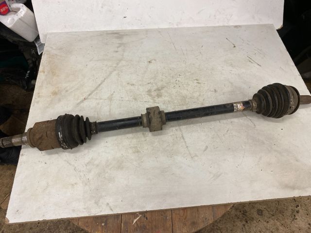 bontott SUZUKI SX4 Jobb Féltengely