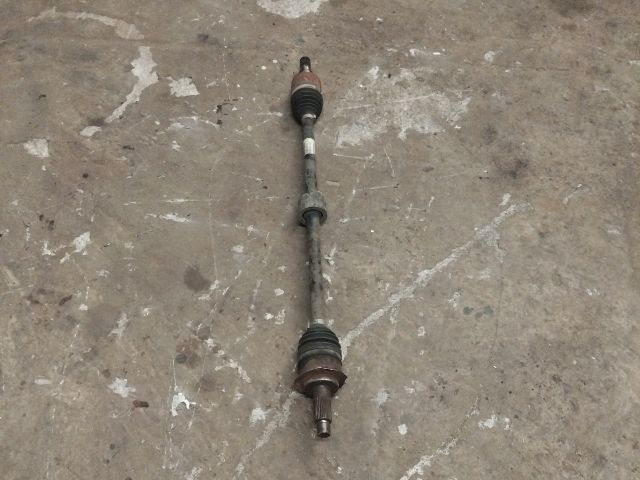 bontott SUZUKI SX4 Jobb Féltengely