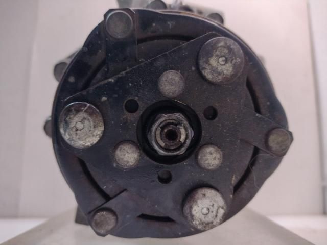 bontott SUZUKI SX4 Klímakompresszor