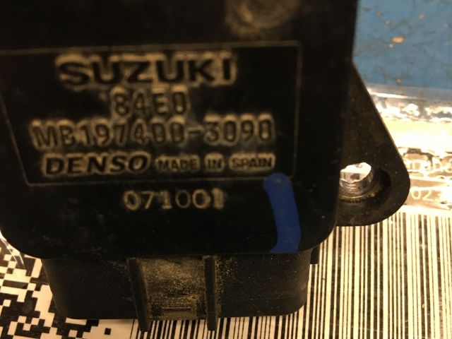 bontott SUZUKI SX4 Légtömegmérő