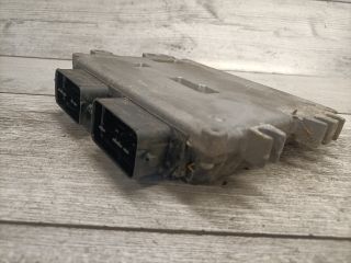 bontott SUZUKI SX4 Motorvezérlő