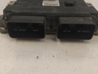 bontott SUZUKI SX4 Motorvezérlő