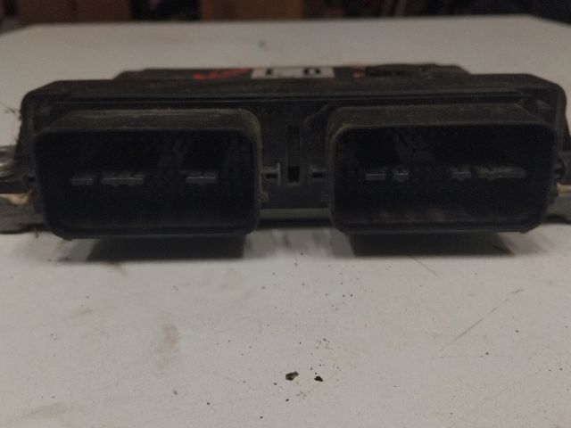 bontott SUZUKI SX4 Motorvezérlő