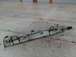 bontott SUZUKI SX4 Porlasztó Sor / Híd