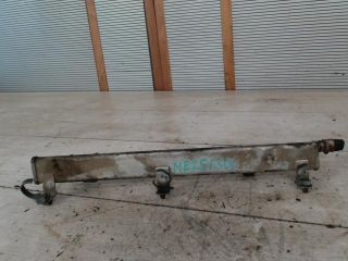 bontott SUZUKI SX4 Porlasztó Sor / Híd