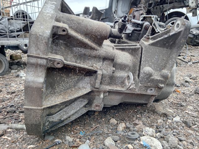 bontott SUZUKI SX4 Váltó (Mechanikus)