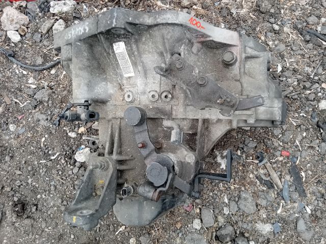 bontott SUZUKI SX4 Váltó (Mechanikus)