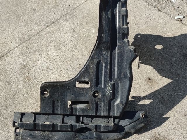 bontott SUZUKI SX4 Alsó Motorburkolat