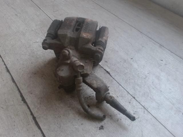 bontott SUZUKI SX4 Bal hátsó Féknyereg Munkahengerrel