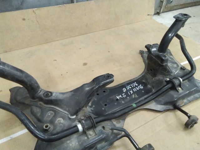 bontott SUZUKI SX4 Első Vízszintes Stabilizátor Rúd