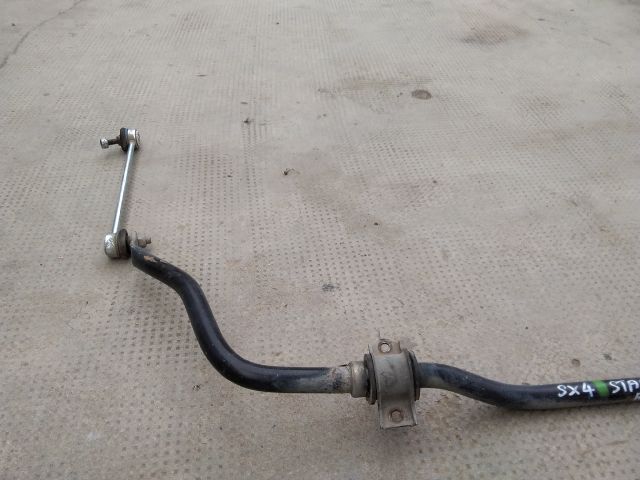 bontott SUZUKI SX4 Első Vízszintes Stabilizátor Rúd